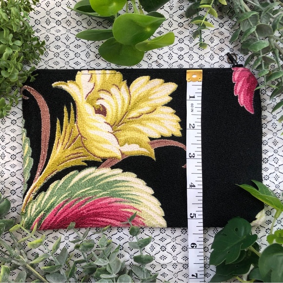 Colorful Floral Print Small Bag/Pouch - Picture 4 of 6